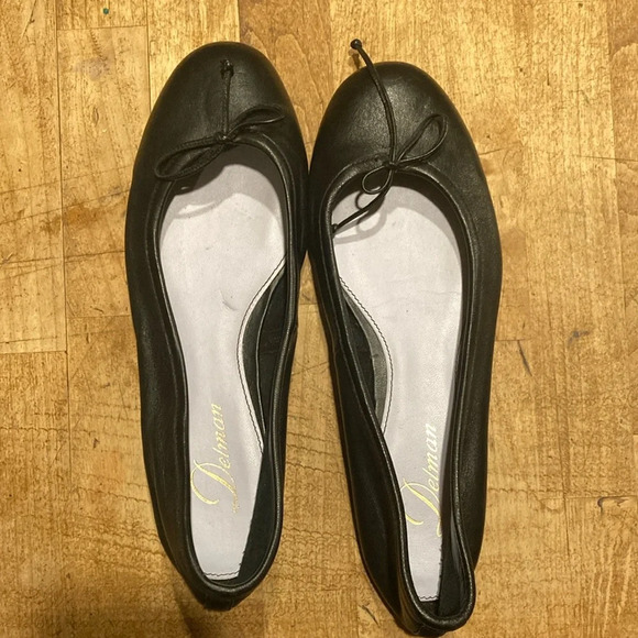 Delman Black Ballet Flats - Picture 3 of 4